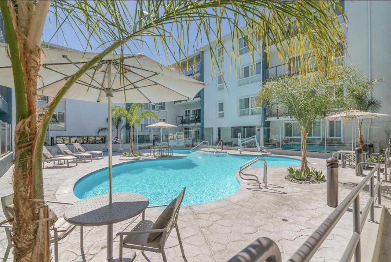 Appartement Luxury Oasis In West Hollywood:Free Parking & Swimming Pool à Los Angeles Extérieur photo